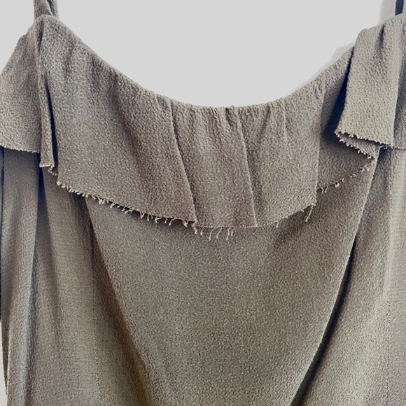 Reformation Frida Army Green size 8 - Picture 8 of 8